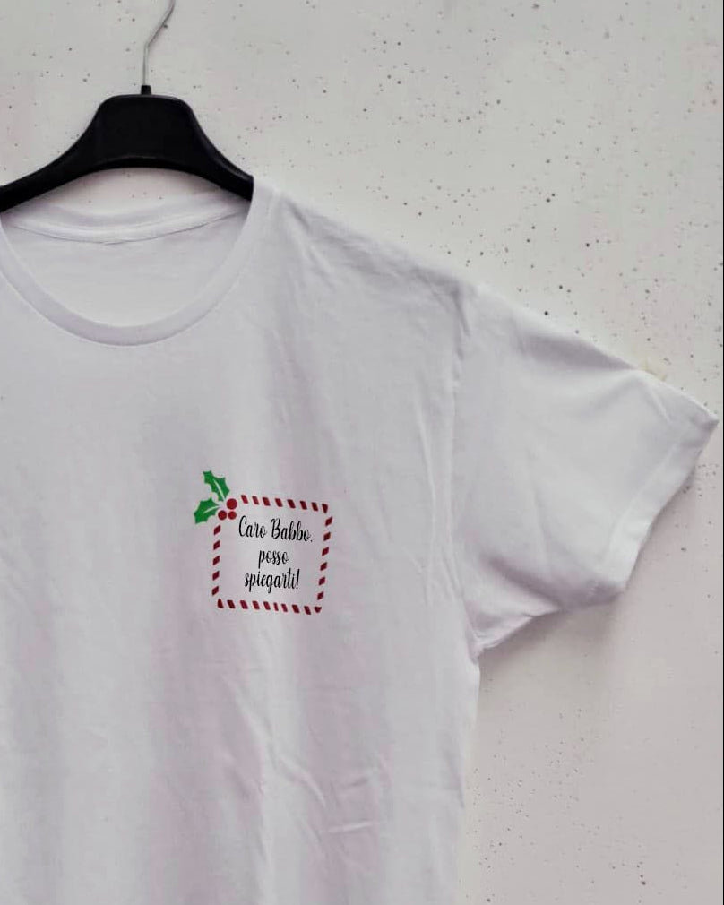 T-shirt letterina 'CARO BABBO, POSSO SPIEGARTI'