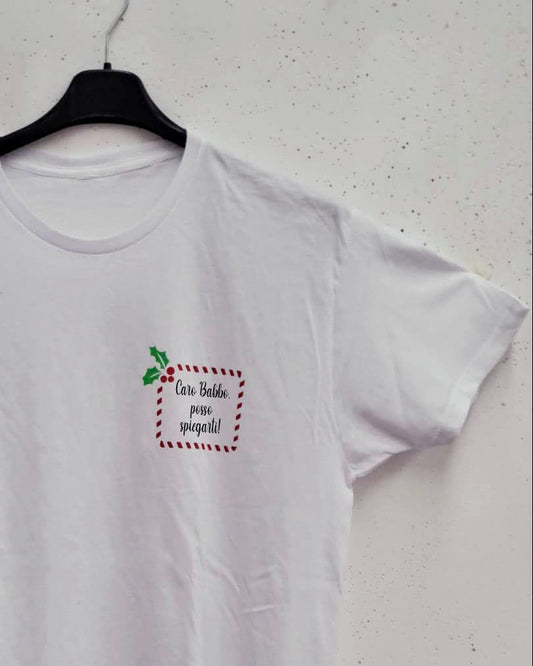 T-shirt letterina 'CARO BABBO, POSSO SPIEGARTI'